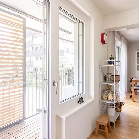 Dream Apartment - Central And Quiet With Ac And Free Parking Garage Wenen Buitenkant foto
