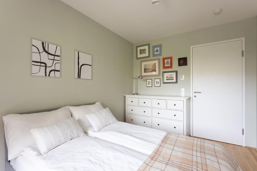 Dream - And Quiet With Ac And Free Parking Garage * Wenen